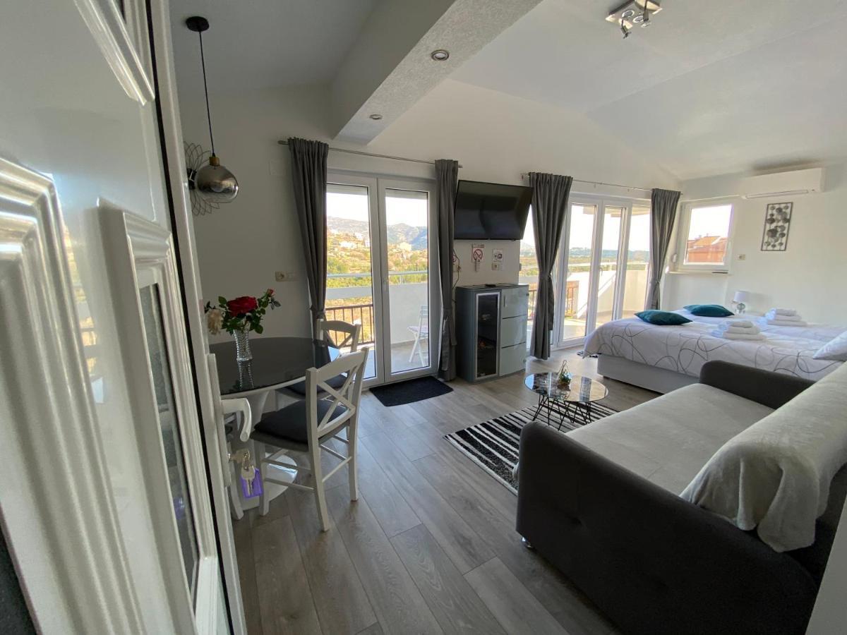 Ana Marija Apartment Solin Exterior photo